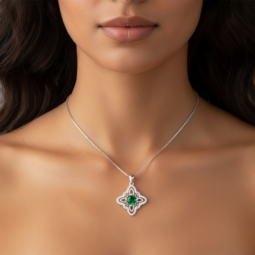 Celtic Emerald 925 Silver