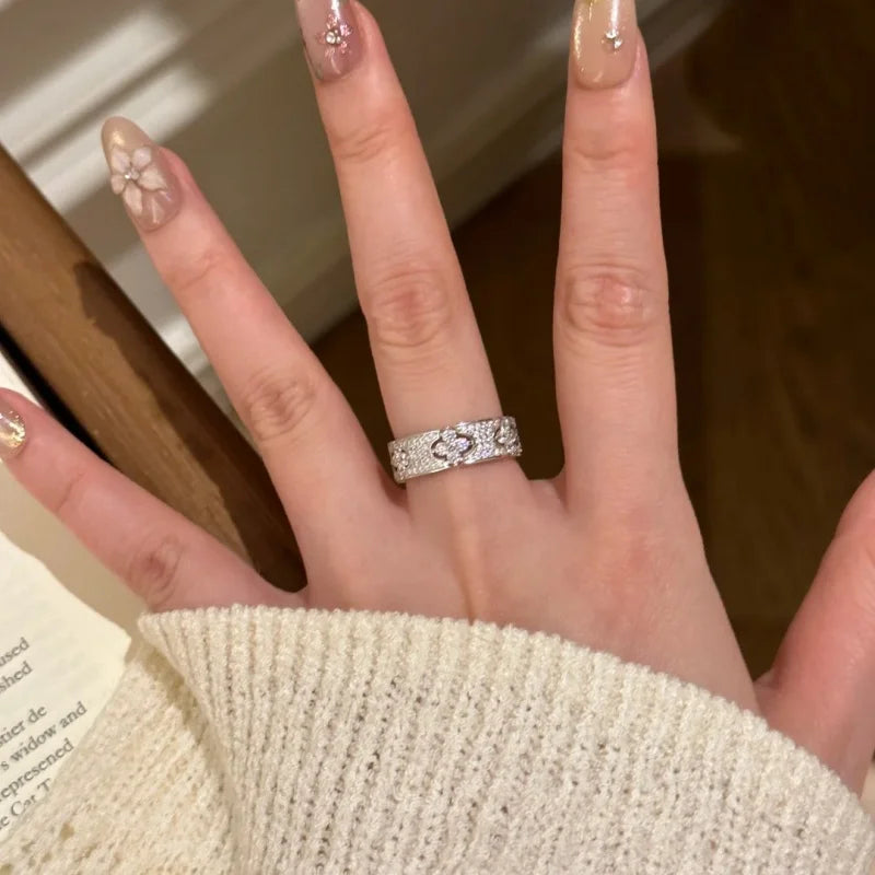 Floral Pavé Ring