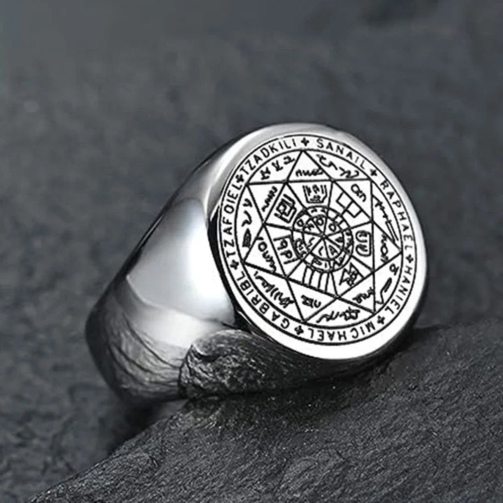 Key of Solomon Seal Signet Ring – 18K Gold Plated