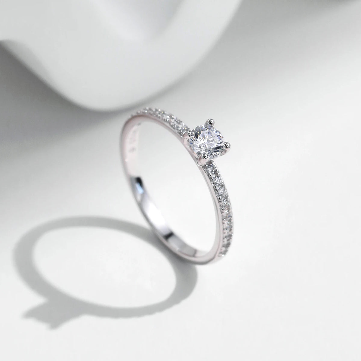 Timeless Halo Ring 925 Sterling Silver