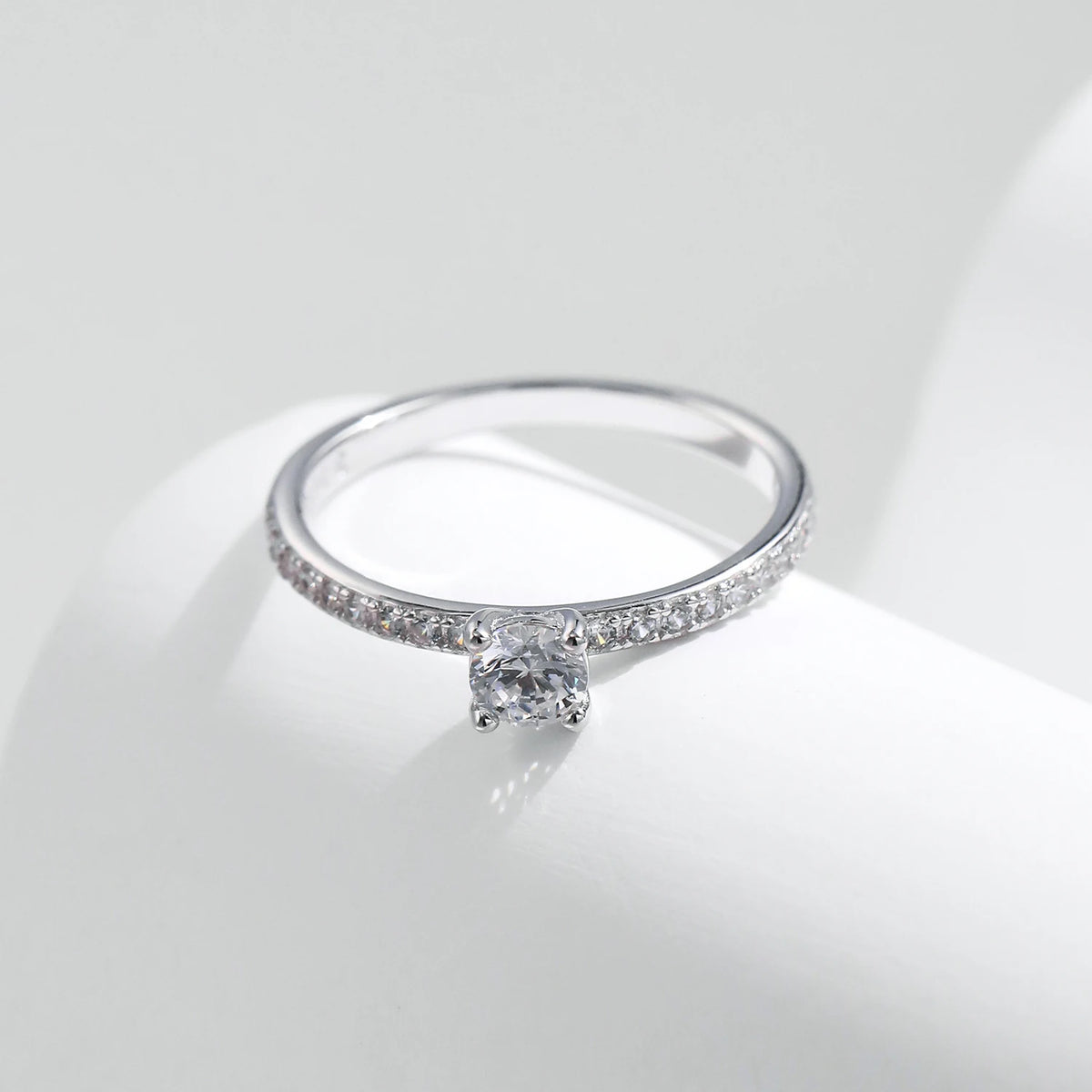 Timeless Halo Ring 925 Sterling Silver