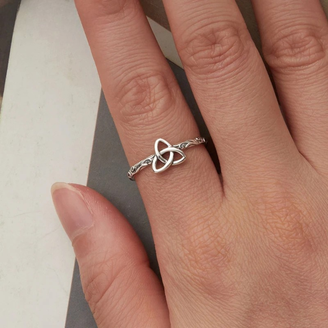 Trinity Knot Open Ring – 925 Sterling Silver